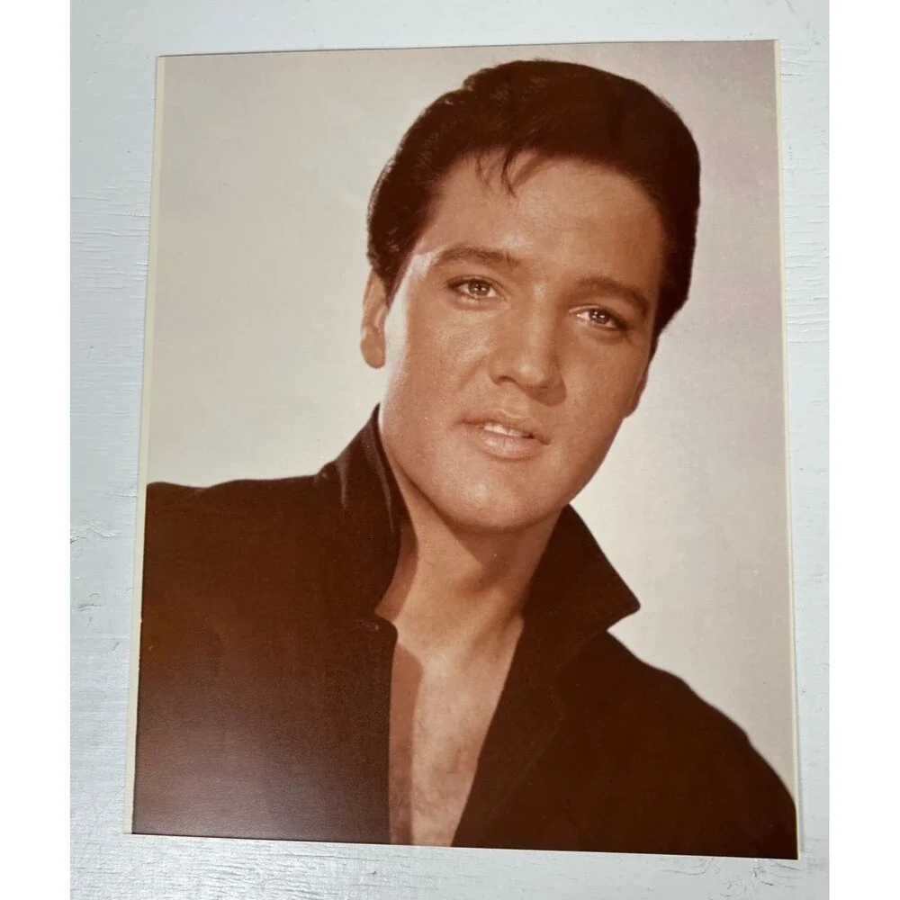 Vintage Elvis Presley Photo Lot (6) Glossy Prints w/Elvis & Scatter Monkey Photo